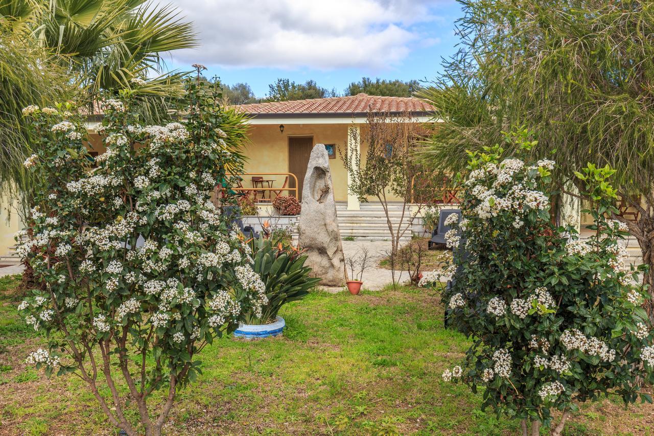 Agriturismo Su Solianu バリ・サルド エクステリア 写真